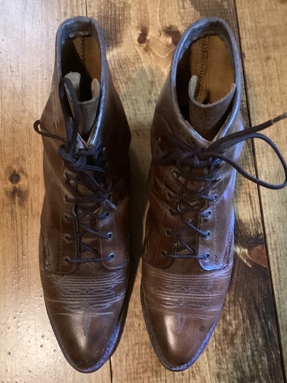 VINTAGE LEATHER ABILENE COTTAGECORE GRANNY ANKLE BOOTS - 9 WIDE - Picture 4 of 5